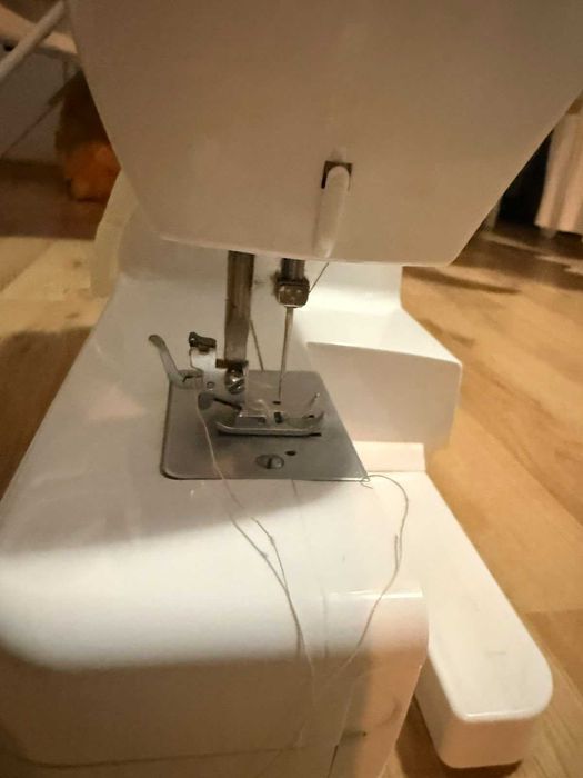 Mașină de cusut Naumann Sigma Plus 8380B, ca nouă, 20 de cusături