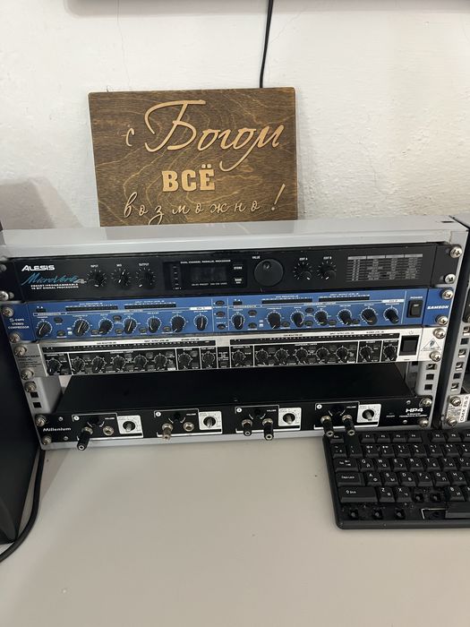 Процессор Alesis MicroVerb 4 (и другое оборудование)