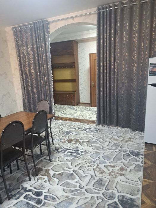 Новастройка 4 хона 4 этаж Богишамолда жойлашган.Агентство