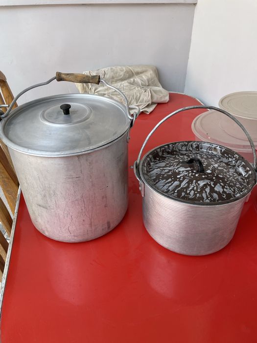 Продам кастрюлю и ведро аллюминивые ( ссср).