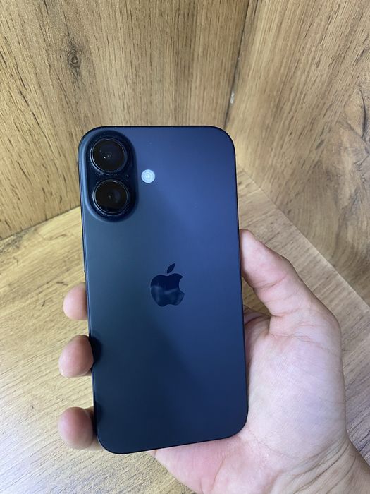 iPhone 16 128gb