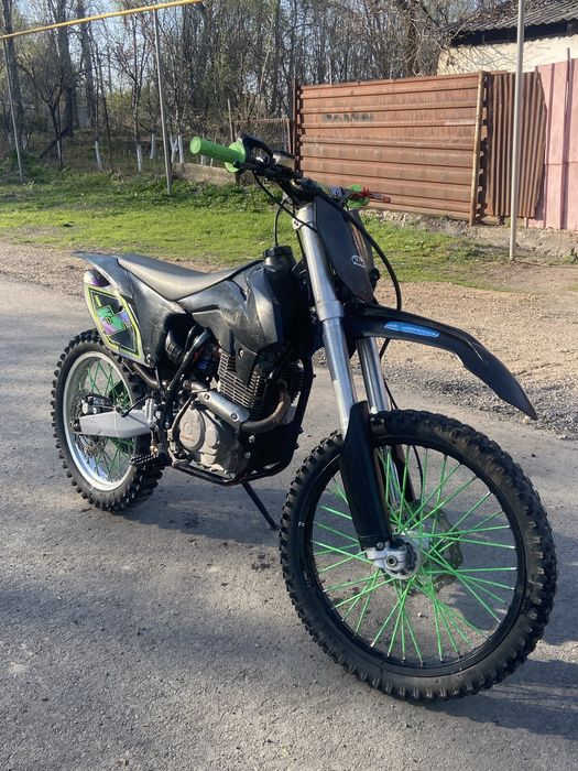 Продам эндуро тайо А 16