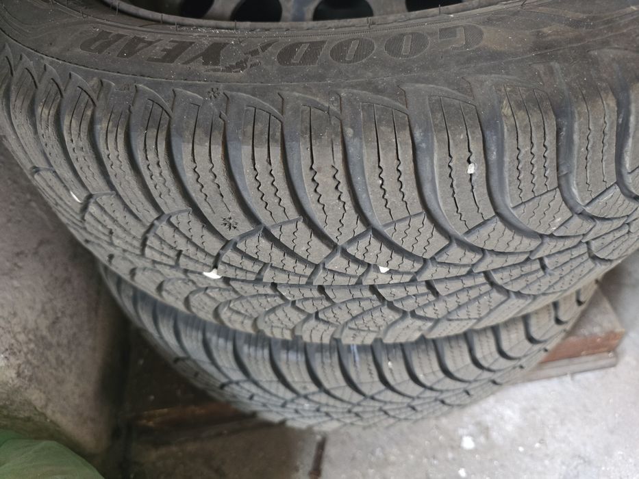 4 зимни  гуми +железни джанти