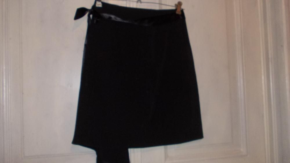 Fusta neagra asimetrica 40