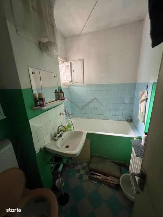 Apartament 4 camere Podu Ros