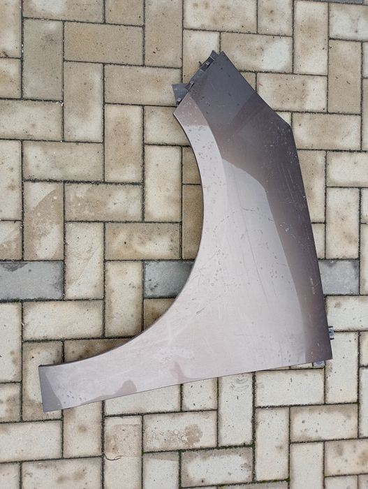 Aripa stanga fata Renault scenic 3 facelift grand scenic 3 631010075r