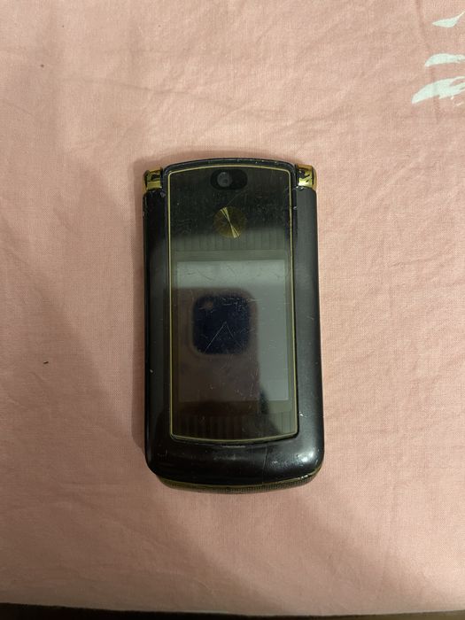 Продается Motorola V8/V9 CDMA Perfectum