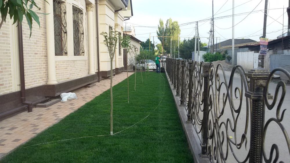 Готовые рулонные газоны оптом.