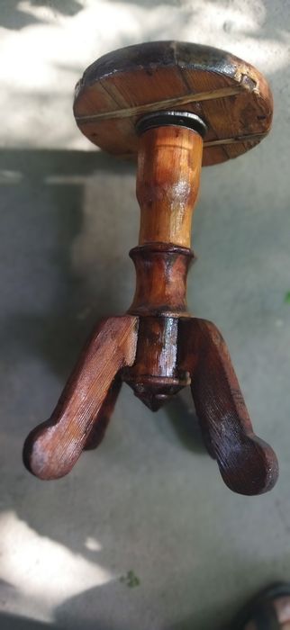 Продам Стульчик для Пианино антиквар