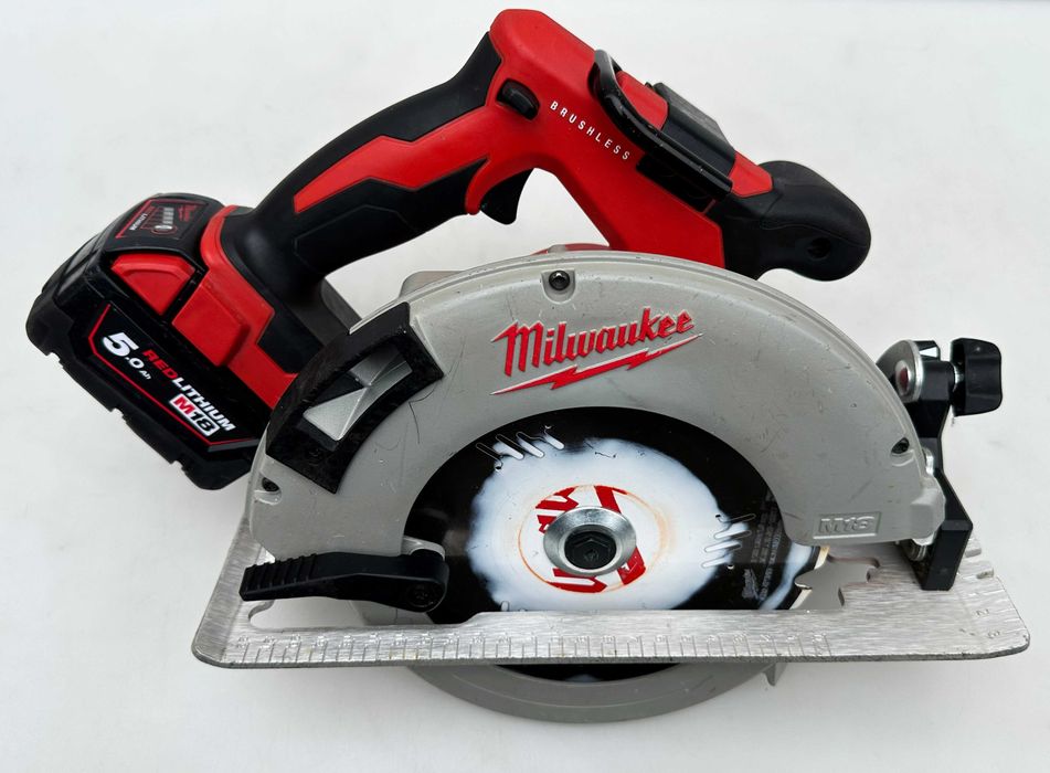 Milwaukee M18 BLCS66 -Акумулаторен безчетков циркуляр 2x18V 5.0A 2024г