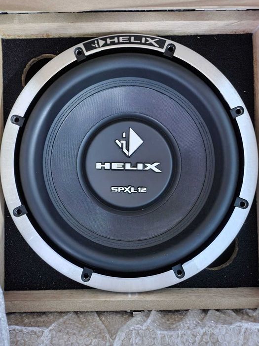 Vand Subwoofer HELIX SPXL 12 Competition, 12", 1500W RMS, 3000W Max