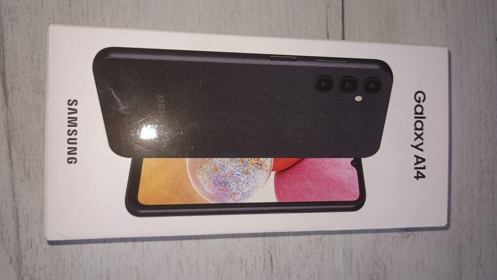 Vând Samsung A 14