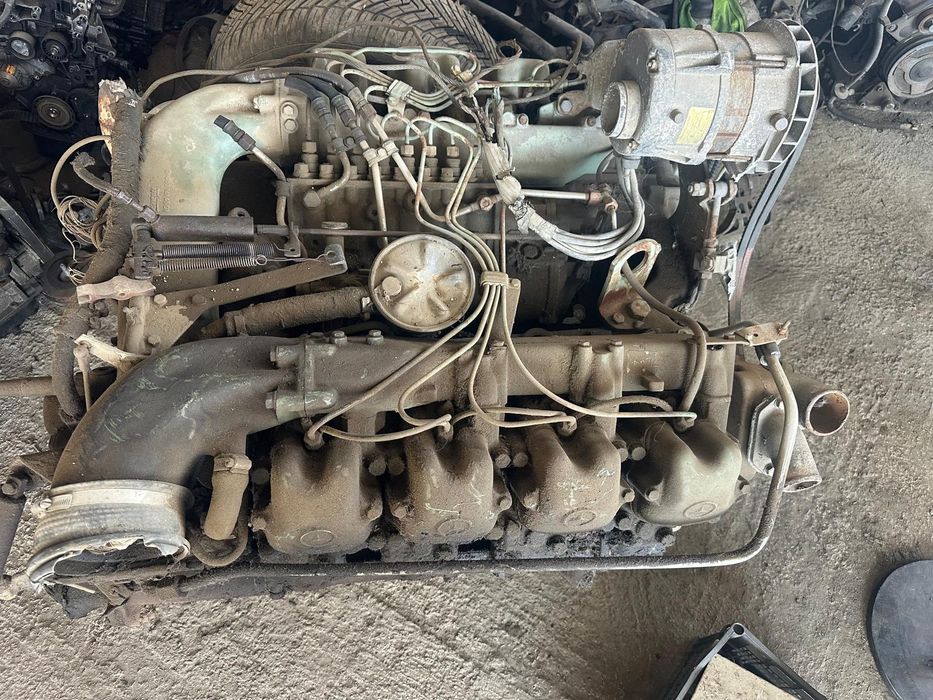 Продава се двигател Mercedes-benz 1920
