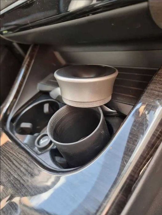 Стичница для авто (пепельница)