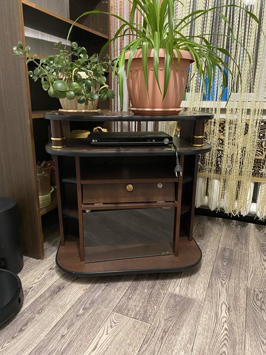 Тумба деревянная