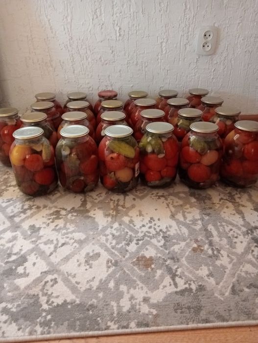 Продам соленья, варенье.