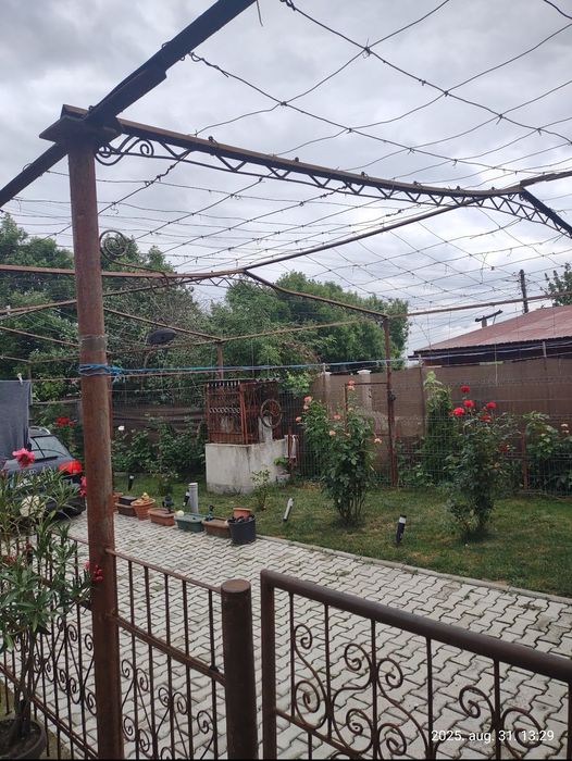 Vand casa in fughiu 145000€