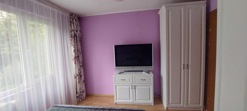 Ap. de inchiriat decomandat 2 cam.  et. 2 Lujerului 470 EUR