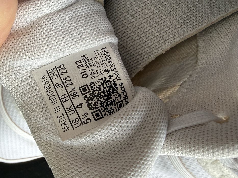 Оригинални обувки Adidas