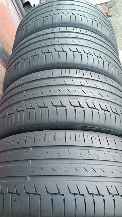 225/45/17 Continental