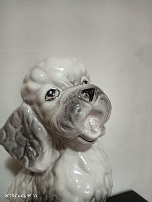 Cățel porțelan vechi