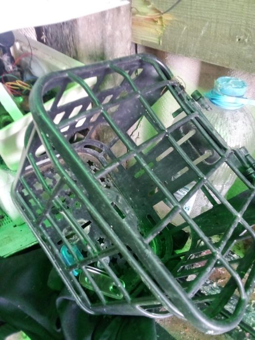 Продам электроскутер  запчасти