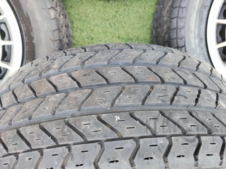 14 4x100 Bmw E30 Метални джанти с тасове БМВ е39