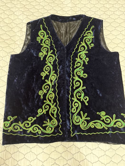 Чапан  камзол национальный