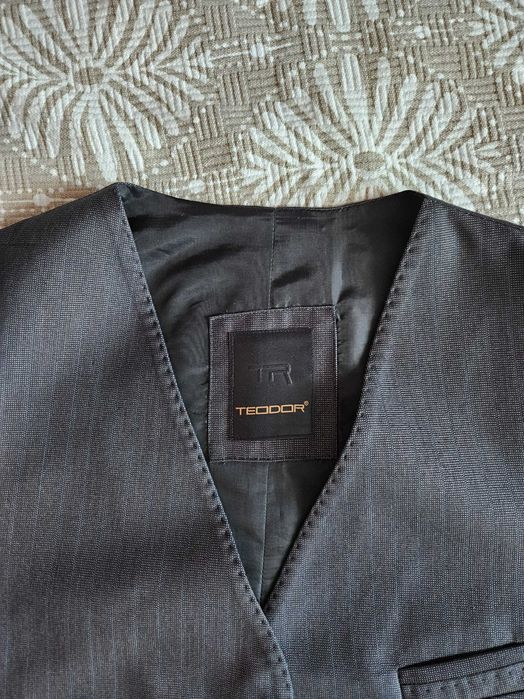 Мъжки класически елек TEODOR, размер M