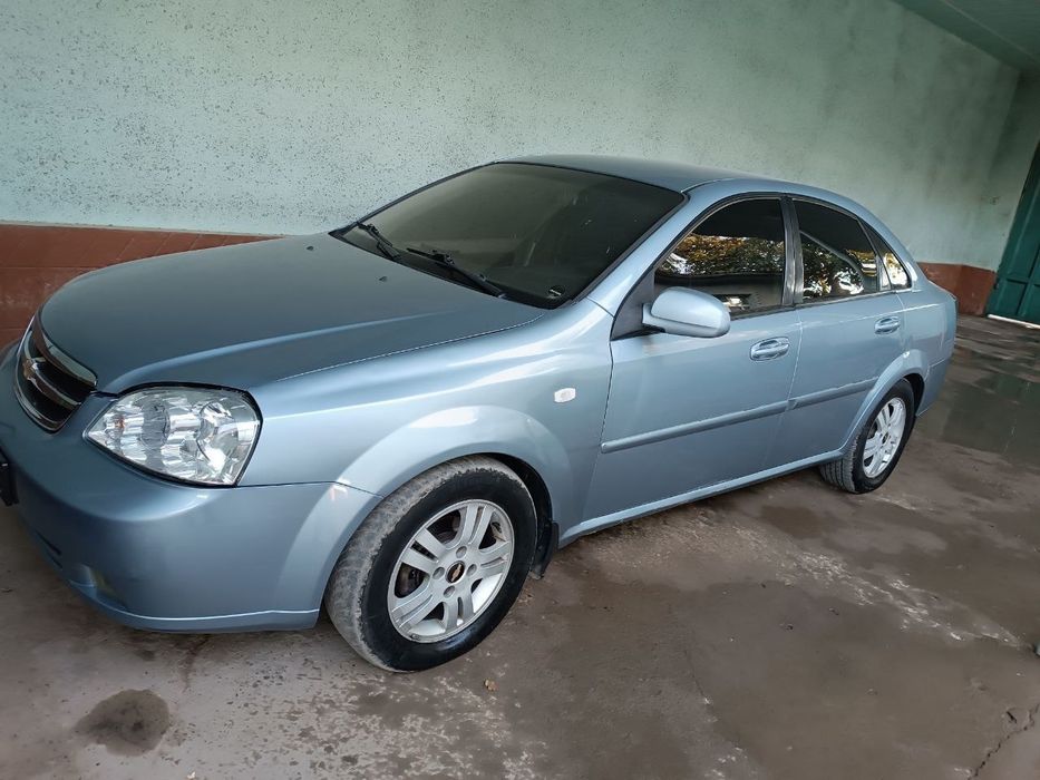 Chevrolet lasetti 1.8