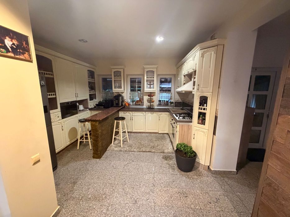 Casa de Vanzare ZONA POLTURA