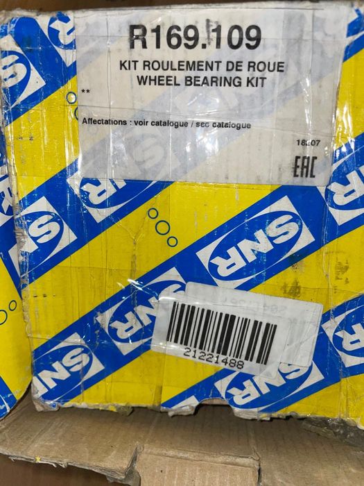 Butuc (set) rulment roata spate Toyota Yaris