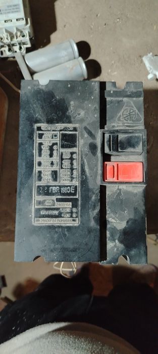 Sovet davridagi avtomat o‘chirgich (25A) Ruminiya avtomat o‘chirgich (