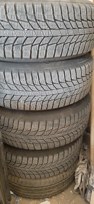 Продаётся зимние колеса