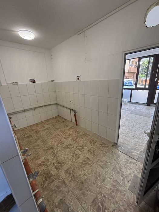 Магазин, под наем, ж.к Възраждане