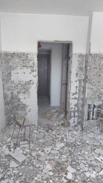 Decopertări apartamente demolari, cosit, moloz
