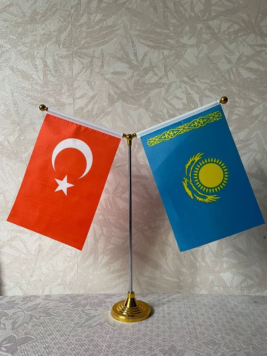 Железные Подставки для флажков