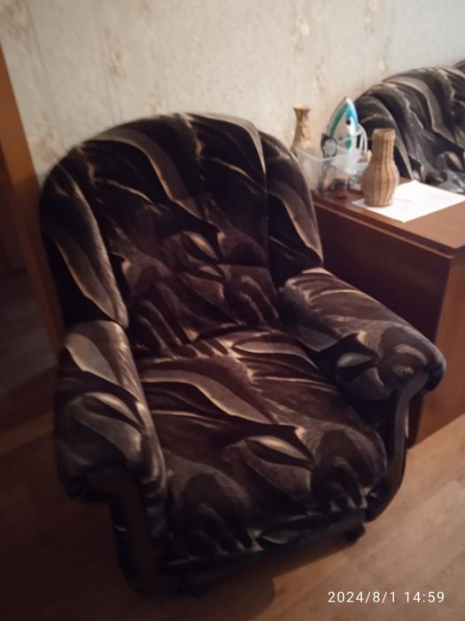 Продам мягкий уголок