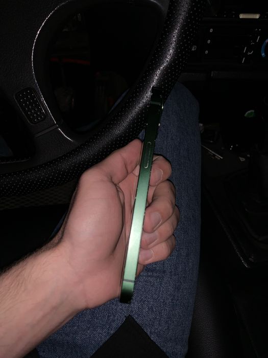 Iphone айфон 13 продам