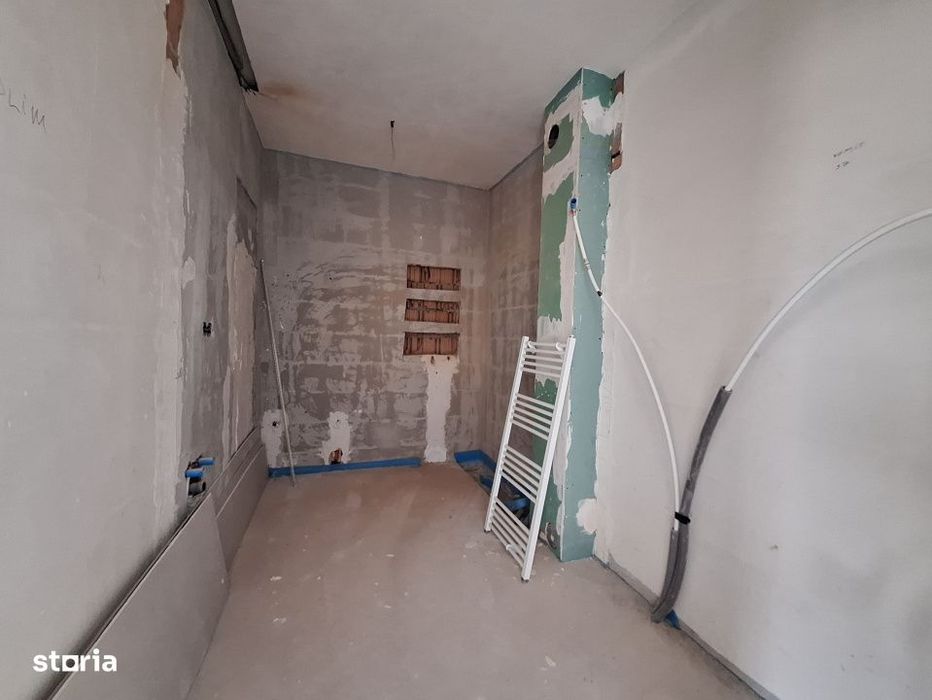 Apartament cu 3 camere, 66 mp, parcare, zona Terra