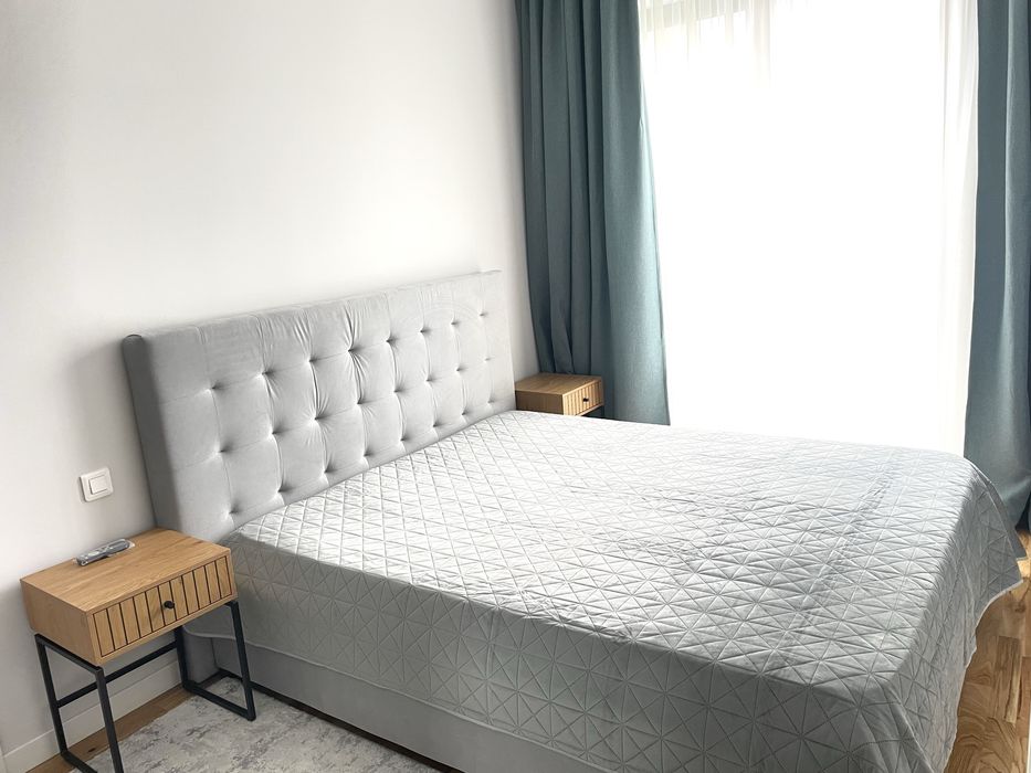 2 camere zona Petrom City (in apropierea Pietei Presei Libere)