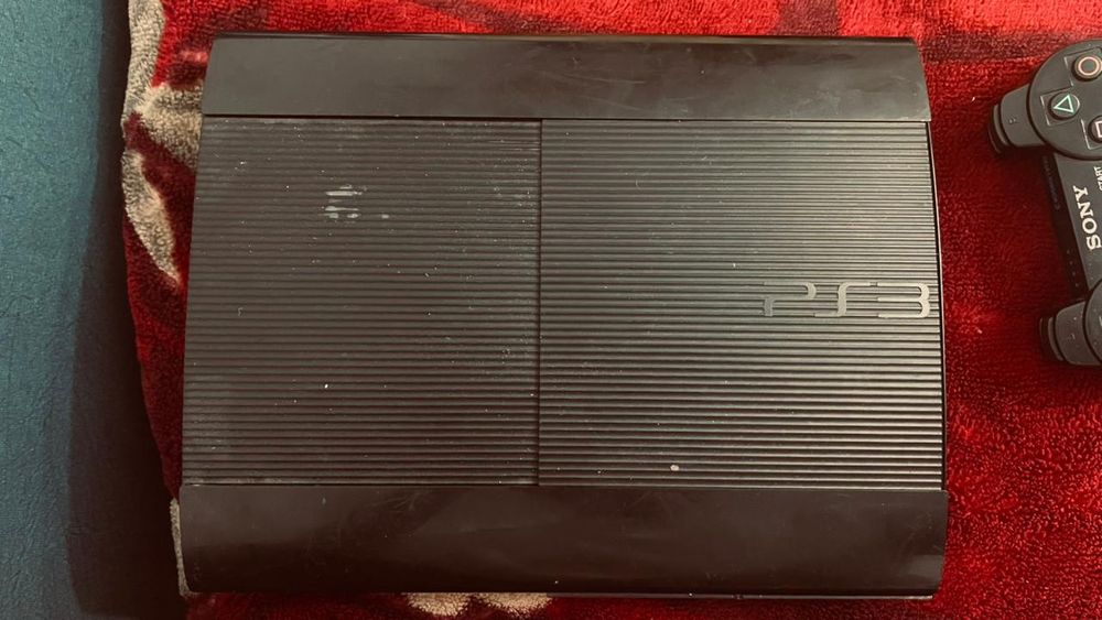 PlayStation 3 Super Slim + 2 джойстик + PS Move
