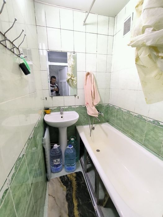 Аренда 3 хона 2 этаж партсезд кафе Феникс