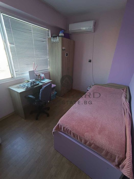 Продава се Двустаен апартамент в Пловдив, Изгрев - 48 кв.м за 1167 €/кв.м - Снимка #4