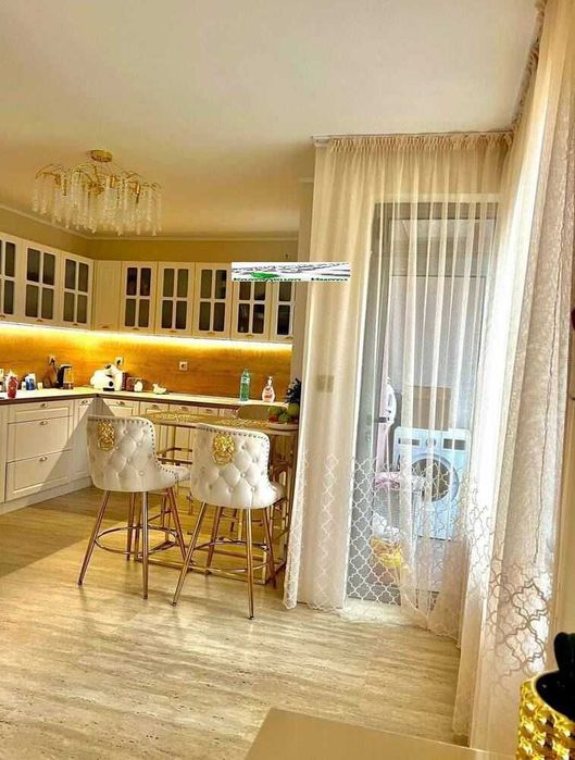 Продава се Многостаен апартамент в Пловдив, Кършияка - 320 кв.м за 2750 €/кв.м - Снимка #4
