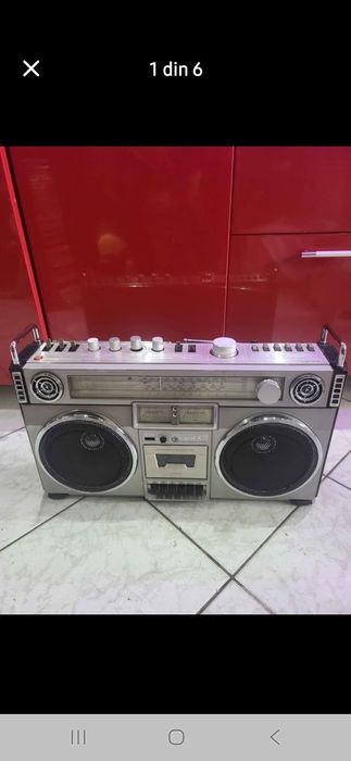 Radiocasetofon Crown