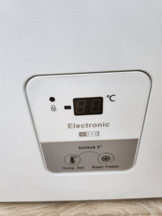 Морозильник Hansa FS250.4