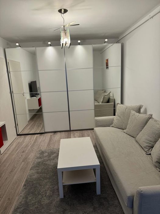 Apartament 2 camere de închiriat