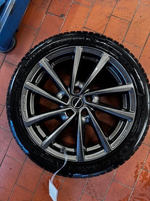 Se vinde jante aliaj specifice pt iarnă