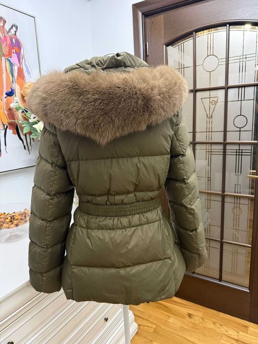 Geaca noua cu gluga din blana naturala-vulpe + umplututa din puf-gasca